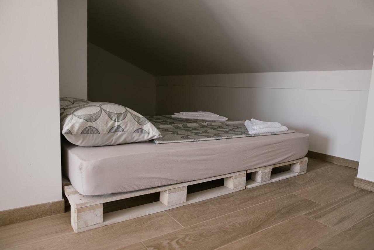 The Nikolic - Woegenstein Apartman *