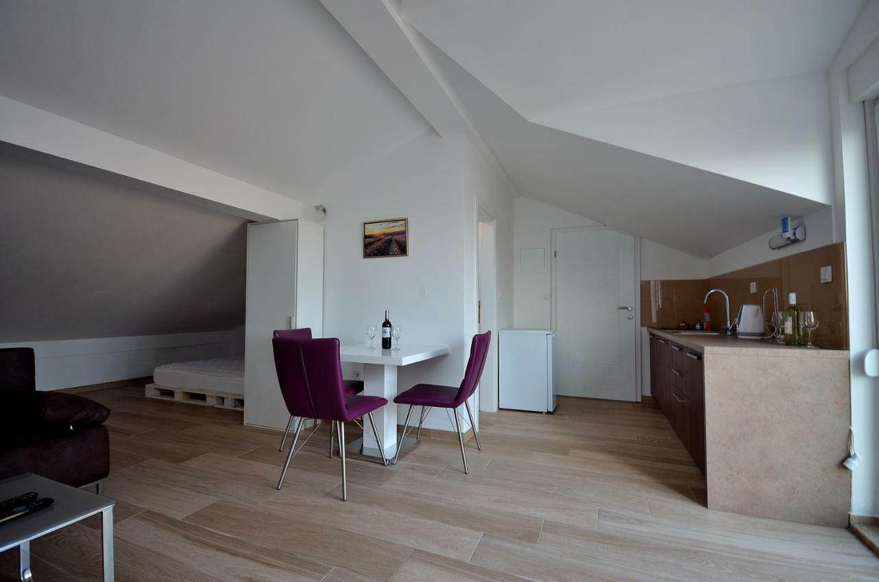 Apartment The Nikolic - Woegenstein *
